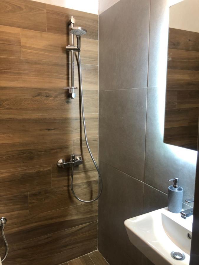 Aurora Apartments Vrasná 外观 照片