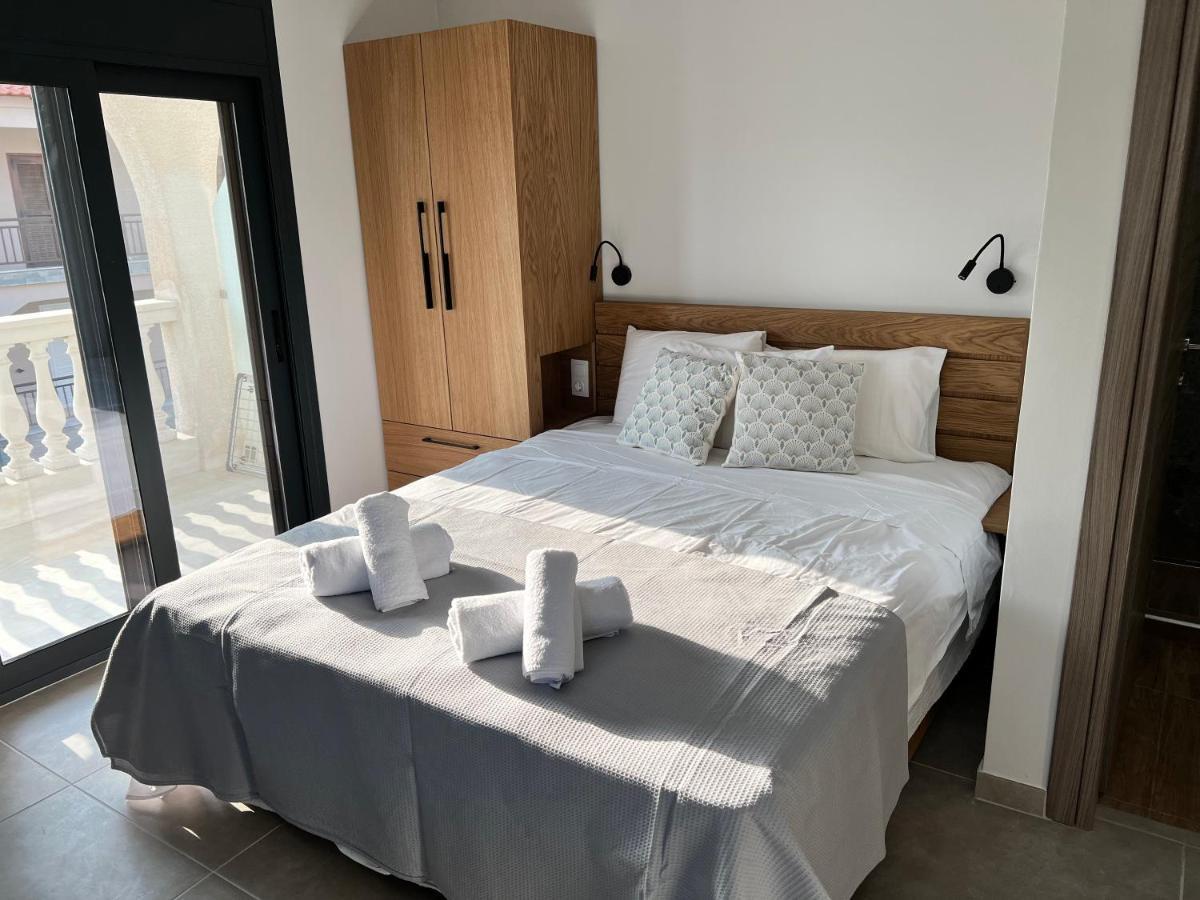 Aurora Apartments Vrasná 外观 照片